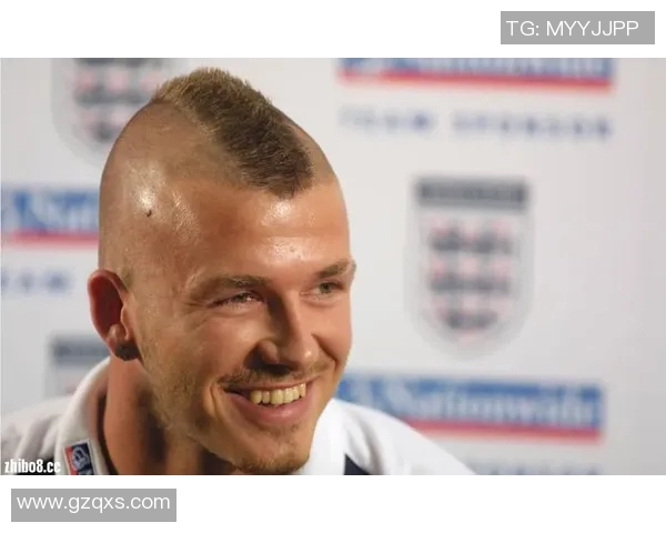 莫西干足球明星的传奇之路与背后故事揭秘